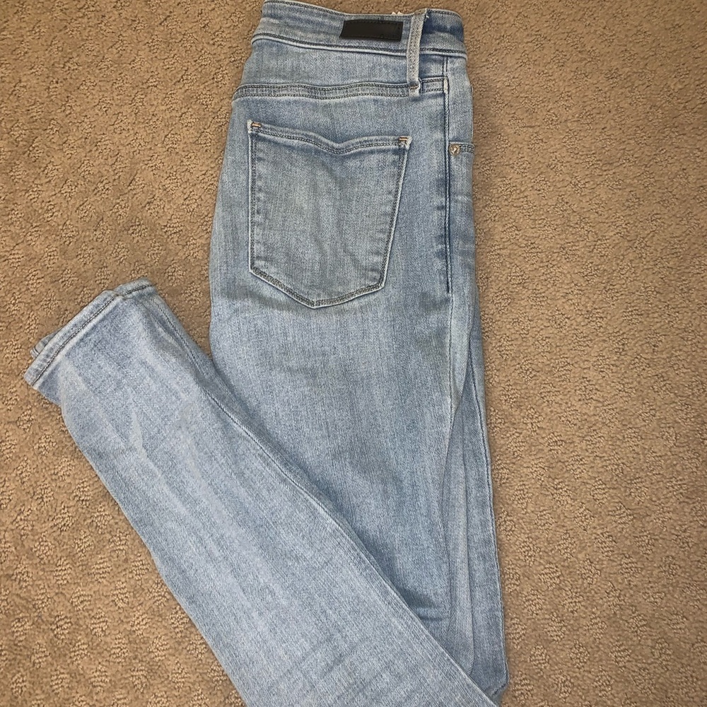 Abercrombie Light Wash Skinny Jeans